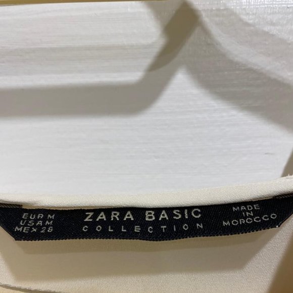 Zara white top with hood - Picture 3 of 3